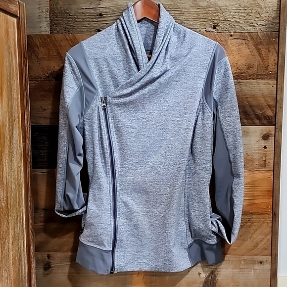 lululemon athletica Tops - LULULEMON Bhakti Women's Yoga Size Zip, Sz 10